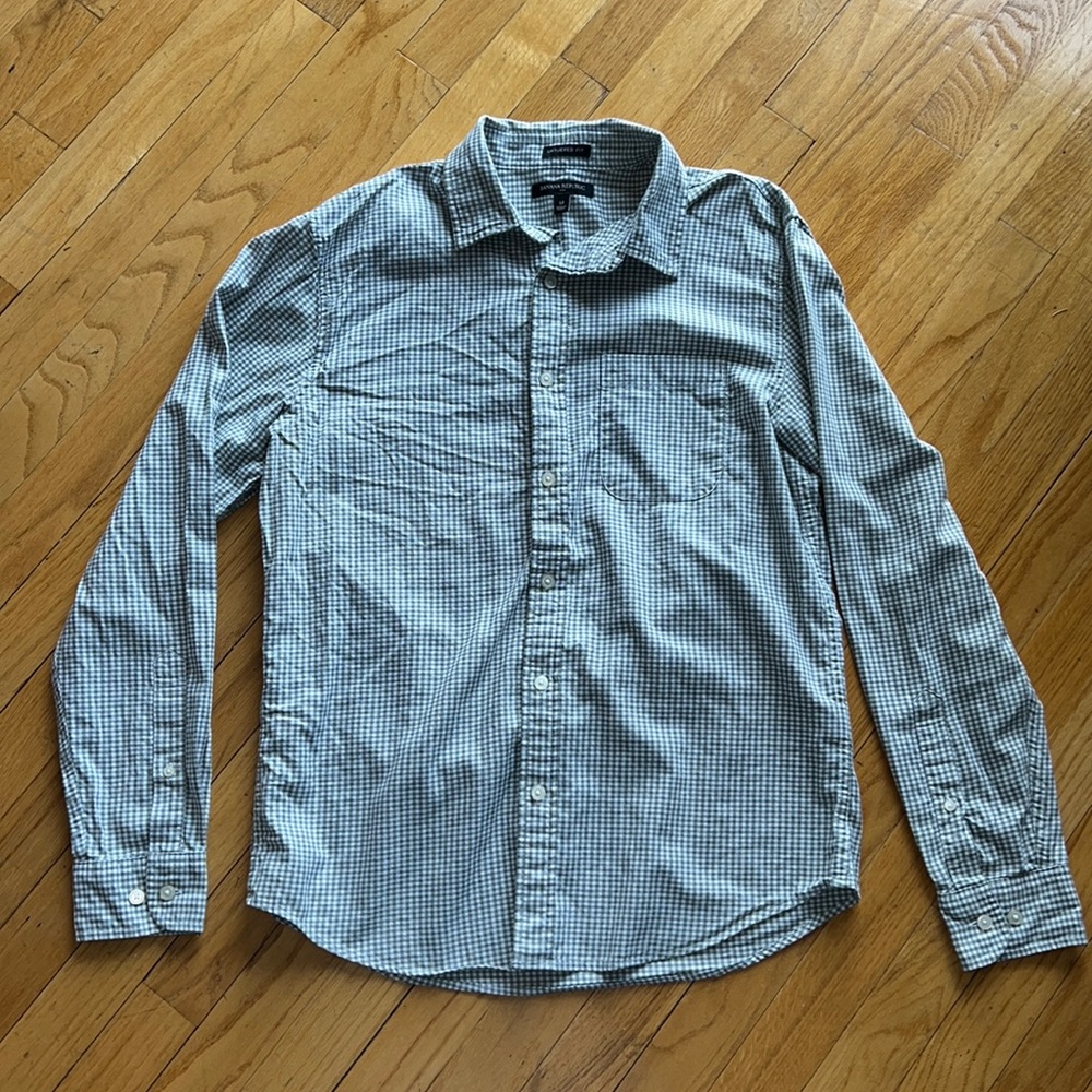 Banana Republic mens long sleeve button down